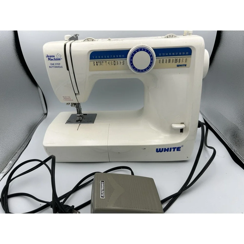 White Jeans Machine Sewing Machine With Foot Pedal Model 4042 Works W/ Manual